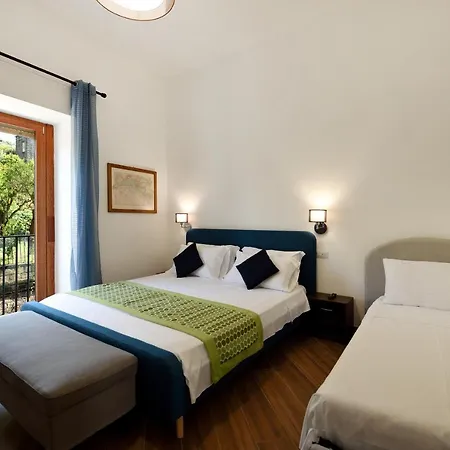 The Wanderlast סורנטו